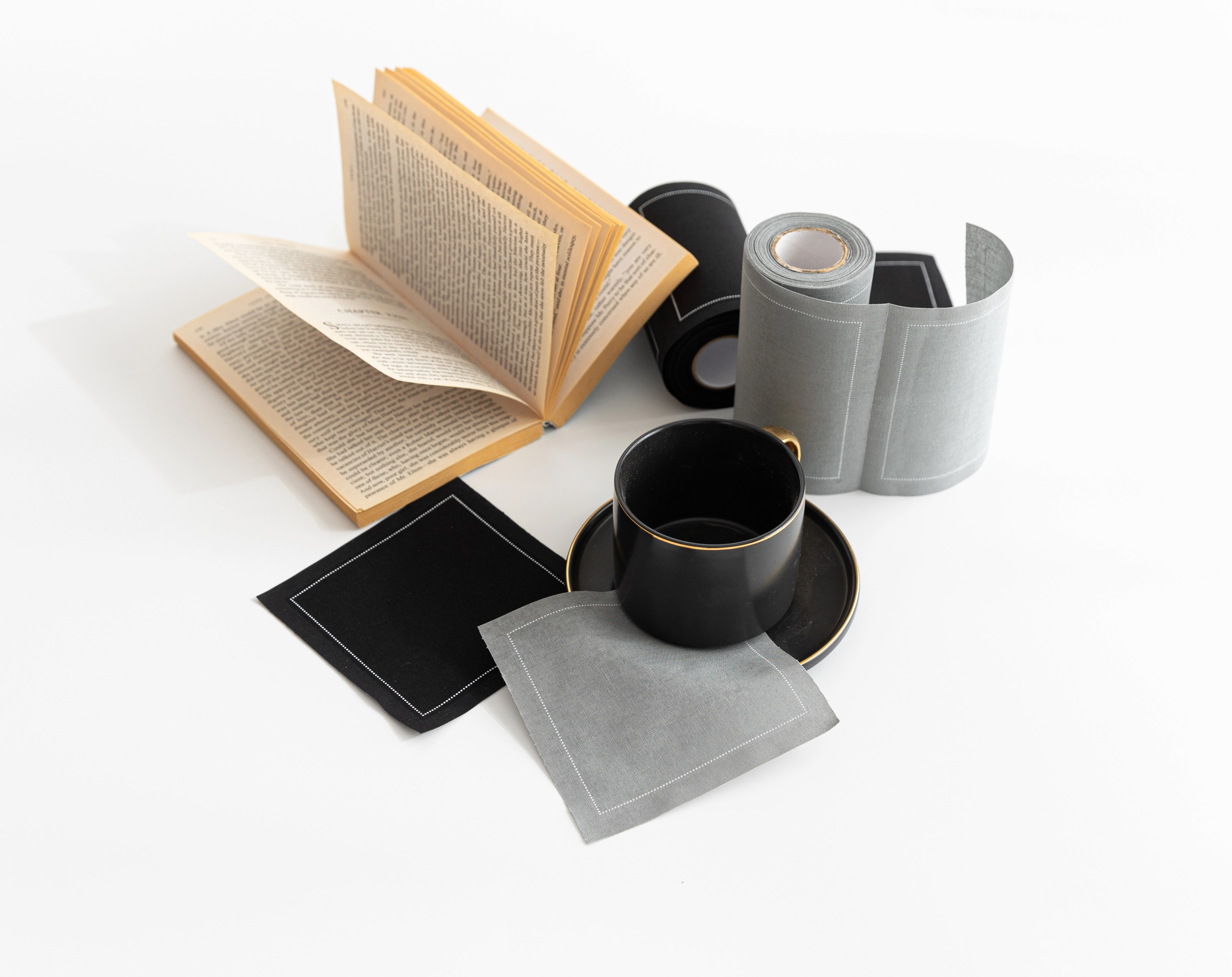 Disposable cocktail napkin (Black & grey) 4x4